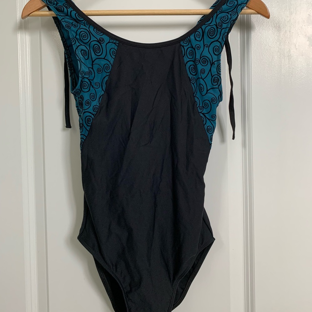 WEAR MOI ballet leotard